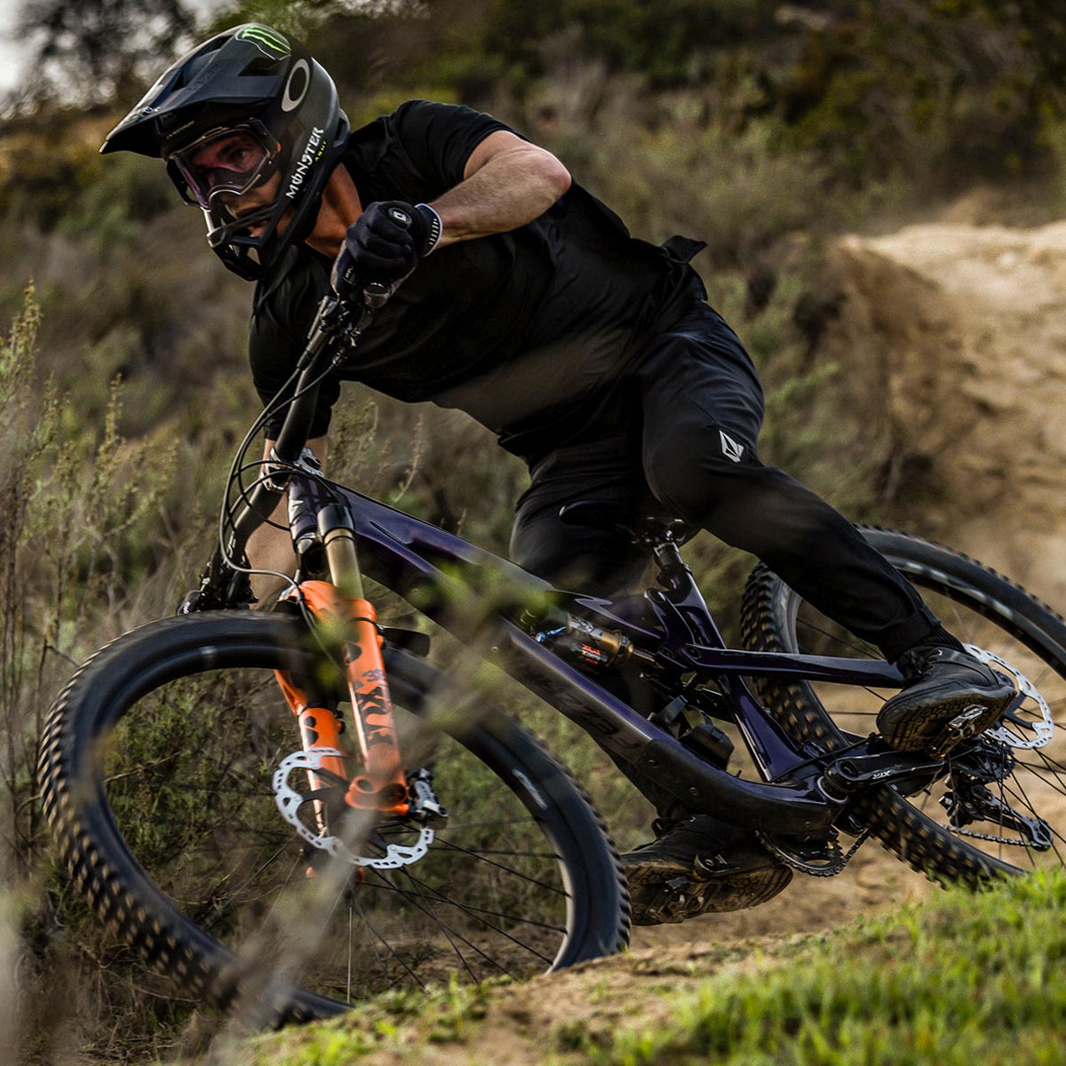 Volcom Trail Ripper Pants - Black image 5