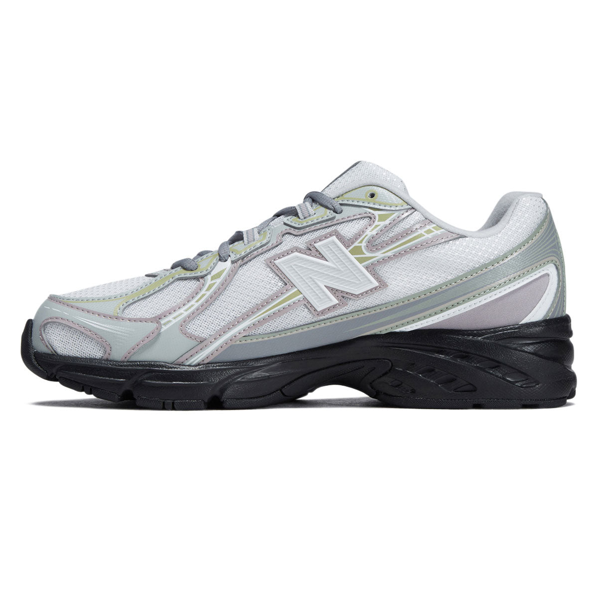 New Balance 740 Shoes - Silver Metallic/Raincloud – Daddies Board Shop