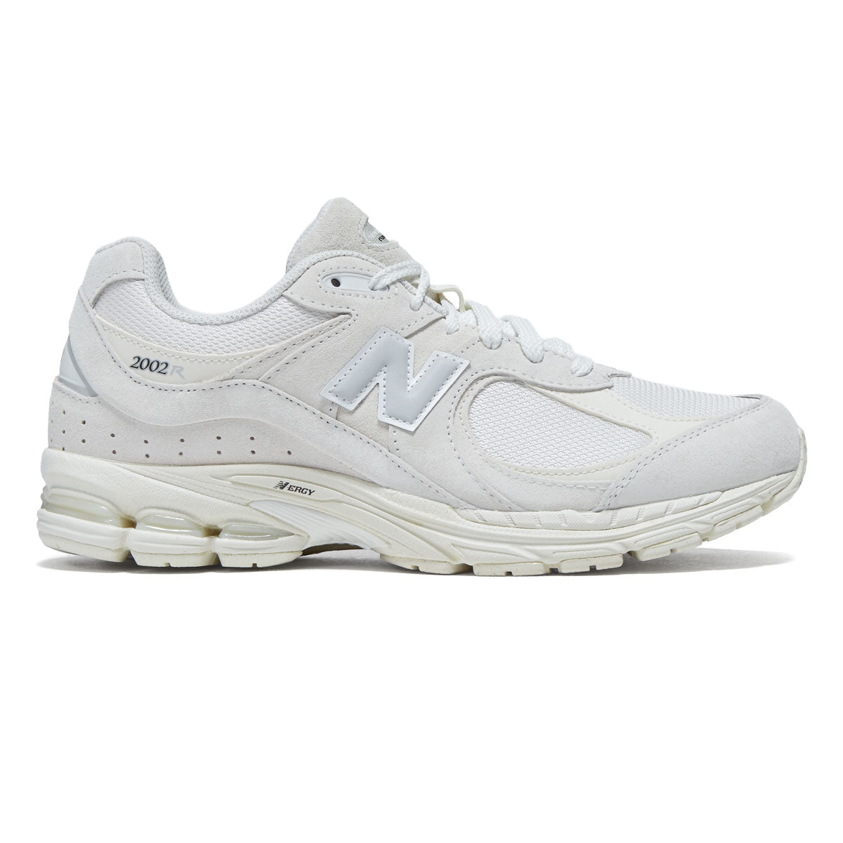 New Balance 2002R Shoes - Sea Salt/Silver Metallic – Daddies Board