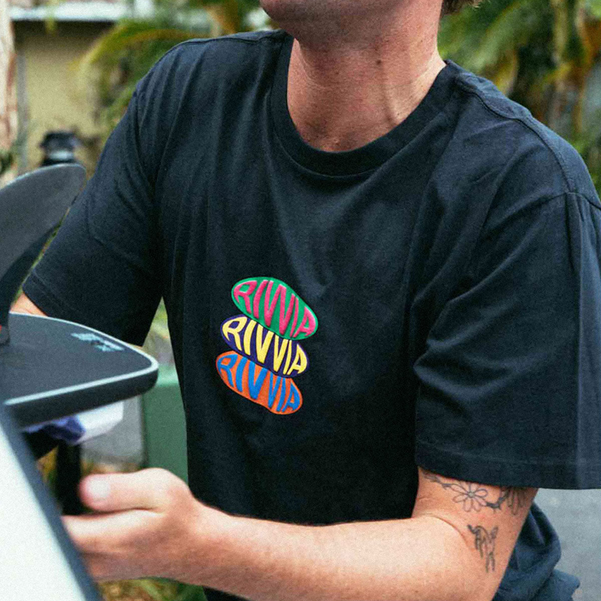 Rivvia Pop Repeat T-Shirt - Pigment Black image 3
