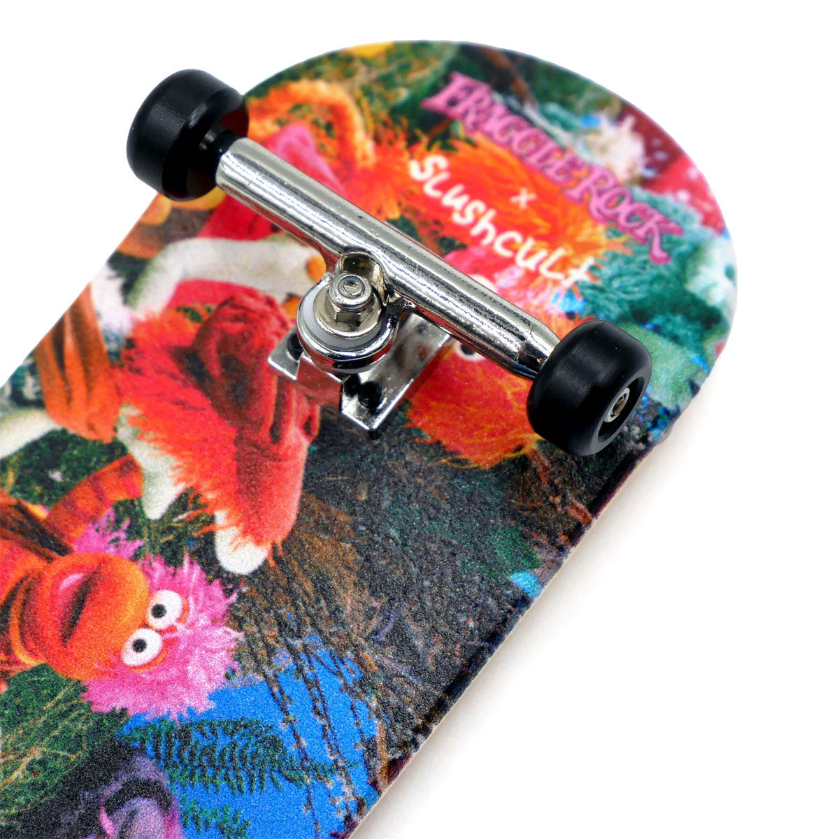 SlushCult x Fraggle Rock Holding Hands Grom Fingerboard Complete image 2