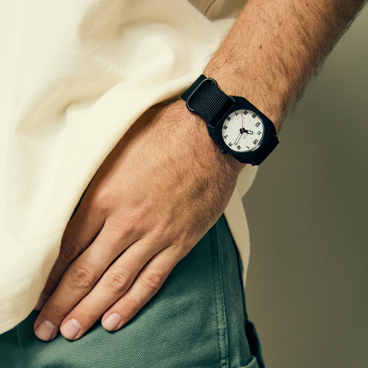 Nixon scout watch deals