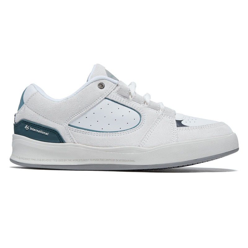 eS Accel Fit Shoes - Light Grey