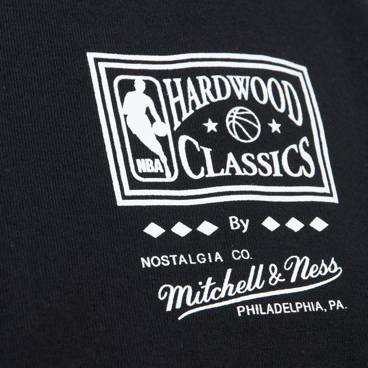 Mitchell & Ness x NBA Rock On Tour Bulls T-Shirt - Black image 4