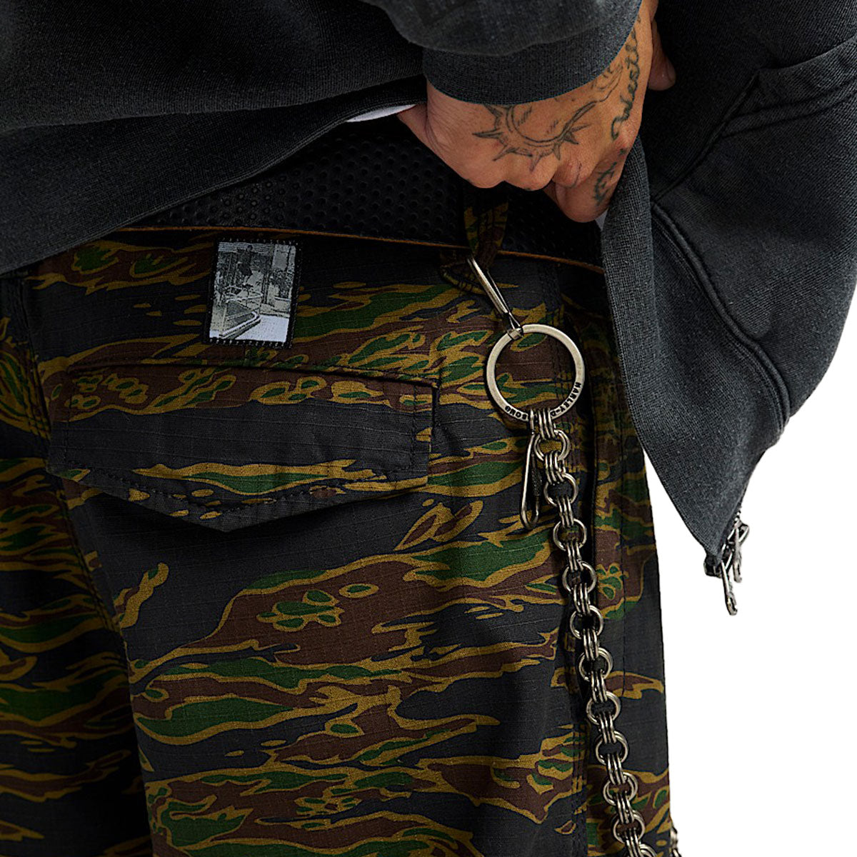 Vans Skate x Atiba Loose Haze Cargo Pants - Black Camo image 3