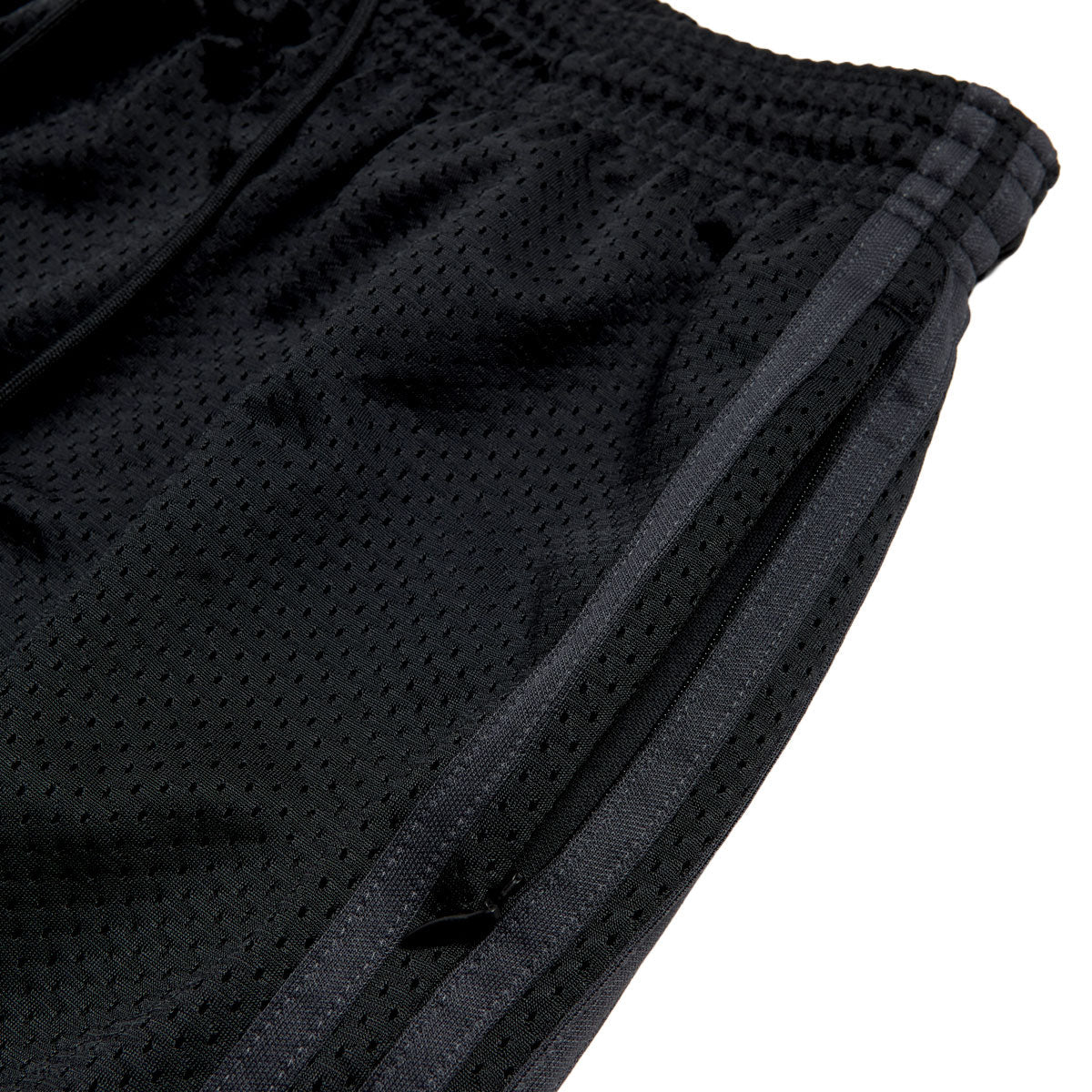 Adidas Tyshawn B Shorts - Black/Matte Gold/Carbon image 3