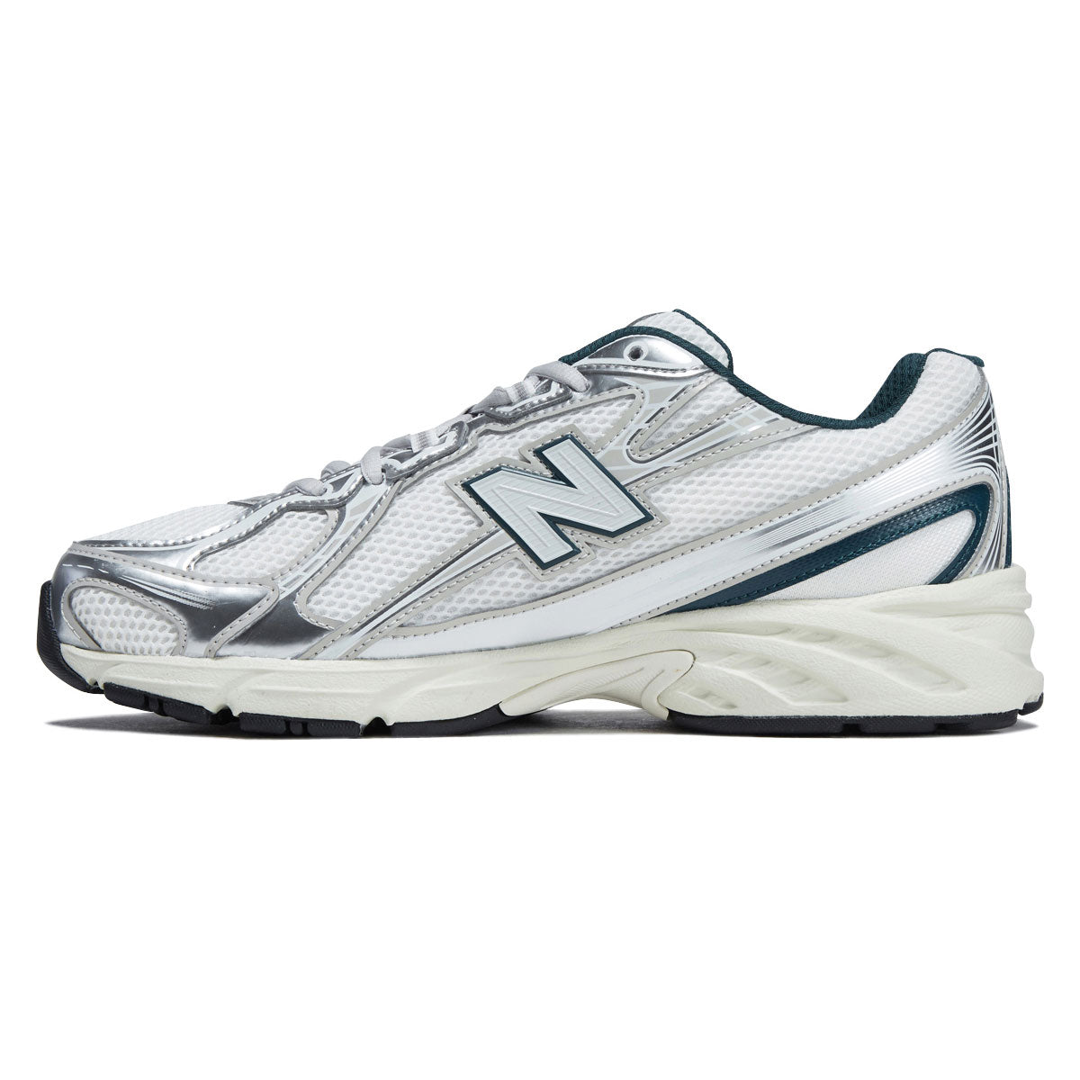 New Balance 740 Shoes - Medusa Green/Angora image 2