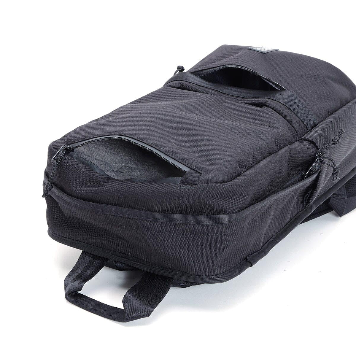 Chrome Hondo 18l Backpack - Black – Daddies Board Shop