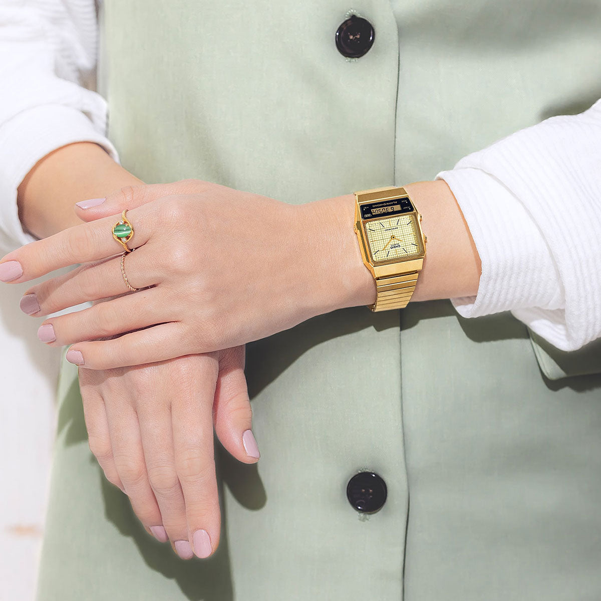 Casio AQ800EG-9A Watch image 3