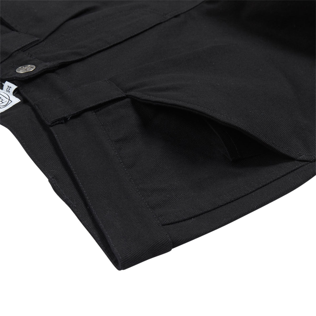 Hoddle Bermuda Pants - Black image 4