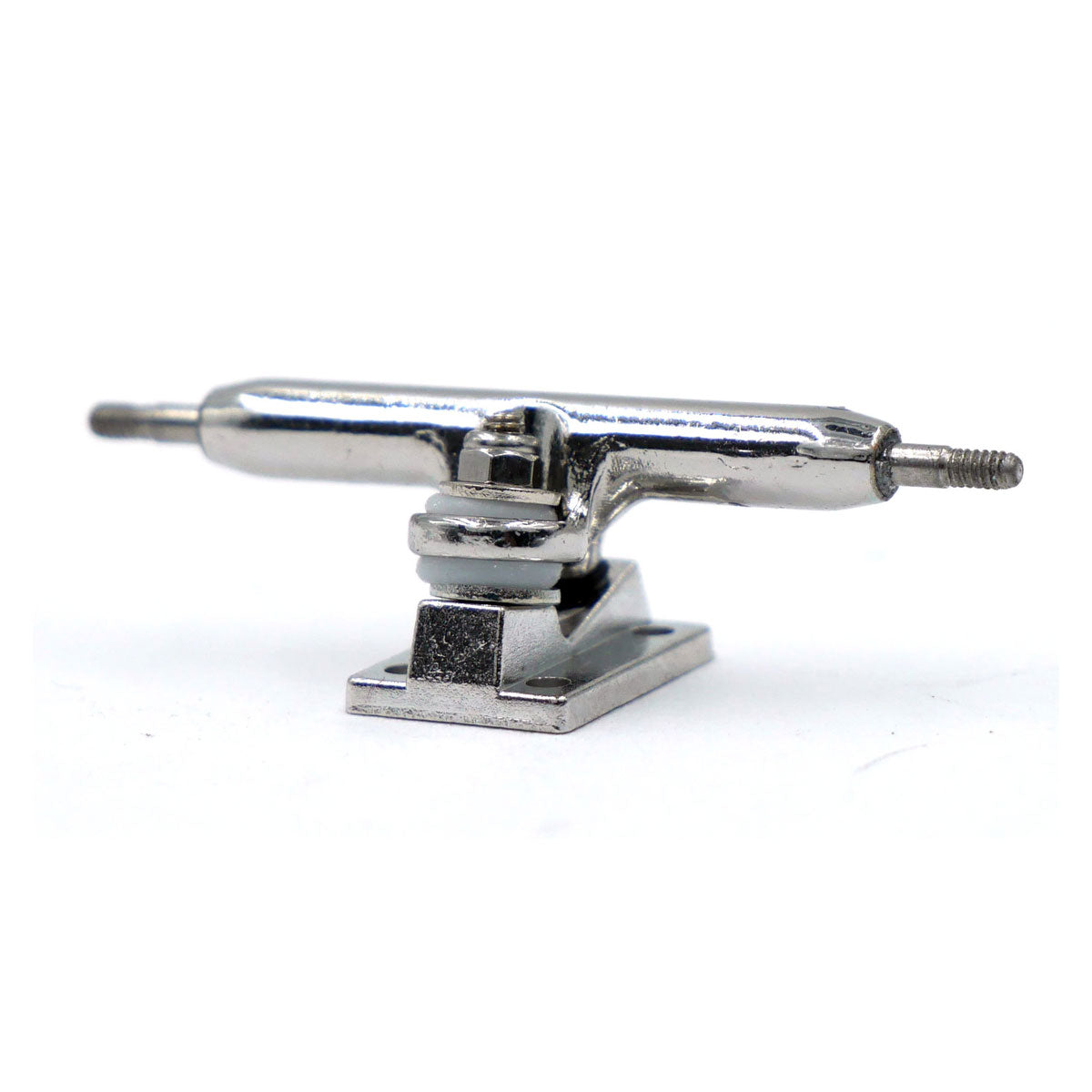 SlushCult Those Fingerboard Trucks V2 - Silver image 3